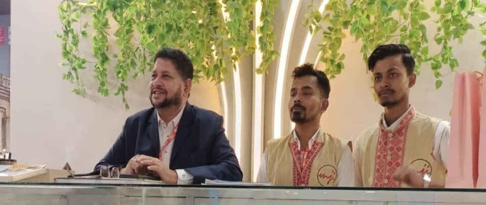 Assams Jehirul Islam:जहीरुल इस्लाम ने पेड़ से तैयार किया परफ्यूम