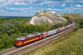 बिहार में बड़ा हादसा: रेलवे ट्रैक पर रील बना रहे तीन किशोर ट्रेन की चपेट में, दो की मौत, एक गंभीर