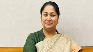 बिहारी भोला है पर बेवकूफ नहीं” — पटना में चुनावी रैली के दौरान दिल्ली की सीएम रेखा गुप्ता का महाठगबंधन पर बड़ा हमला