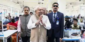 CM Nitish Kumar inspecting industrial units in Hajipur to boost employment