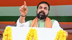 परबत्ता में डिप्टी सीएम सम्राट चौधरी ने कहा – जो किसी को डराएगा, उसे सीधे जेल भेज दिया जाएगा