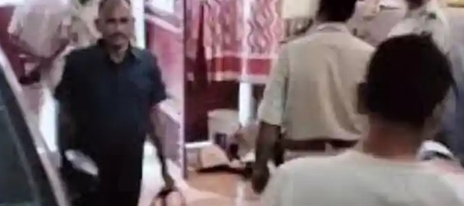 पटना इंद्रपुरी चोरी मामला: भीड़ द्वारा पकड़ा गया चोर और पुलिस कार्रवाई।