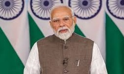 Prime Minister Narendra Modi addressing Indian community and business forum during Oman visit in Muscat